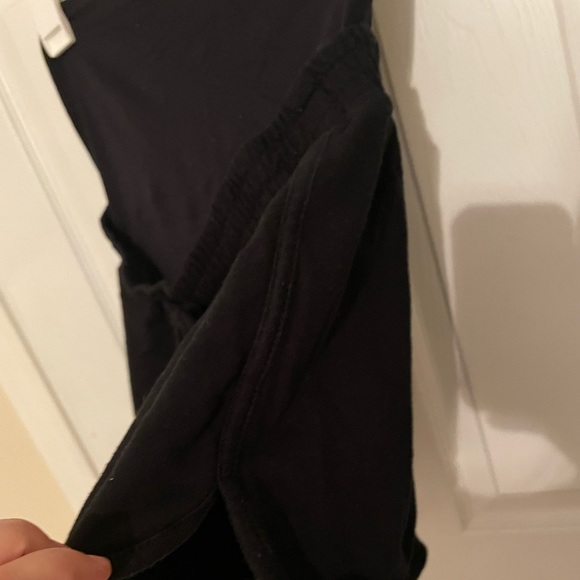 Maternity shorts! Great quality! Best shorts ever - Picture 2 of 3